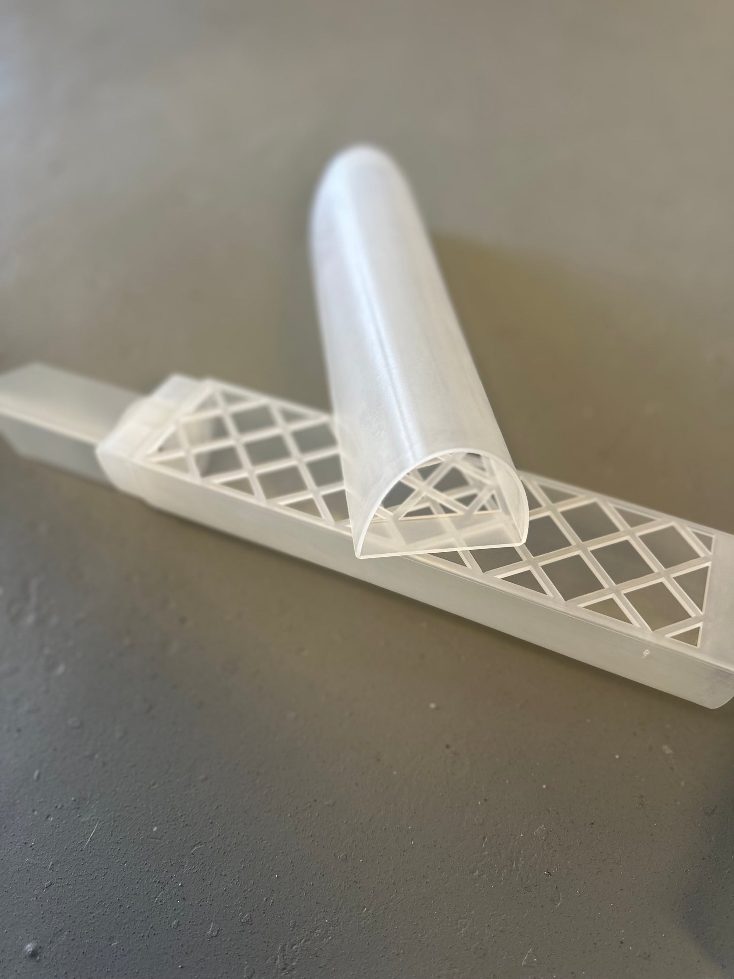 Stackable D moss pole (2pk)