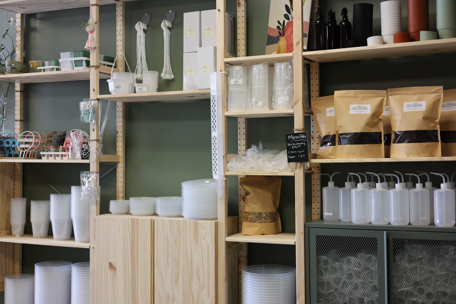 Clear & Acrylic Accessories