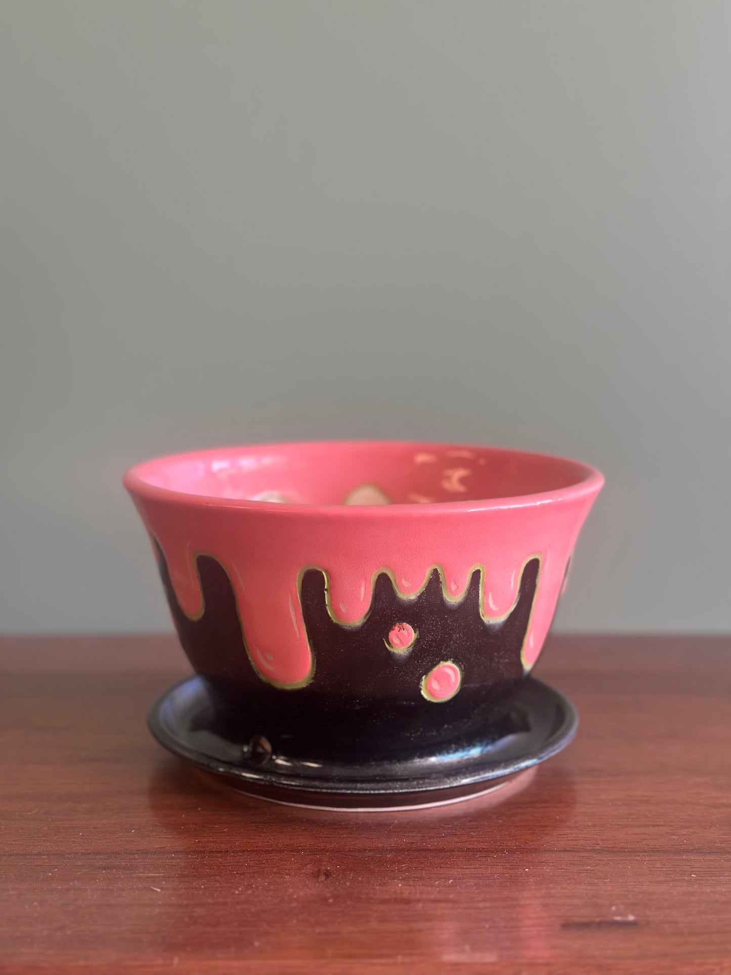 Handmade Pot - Pink Drip